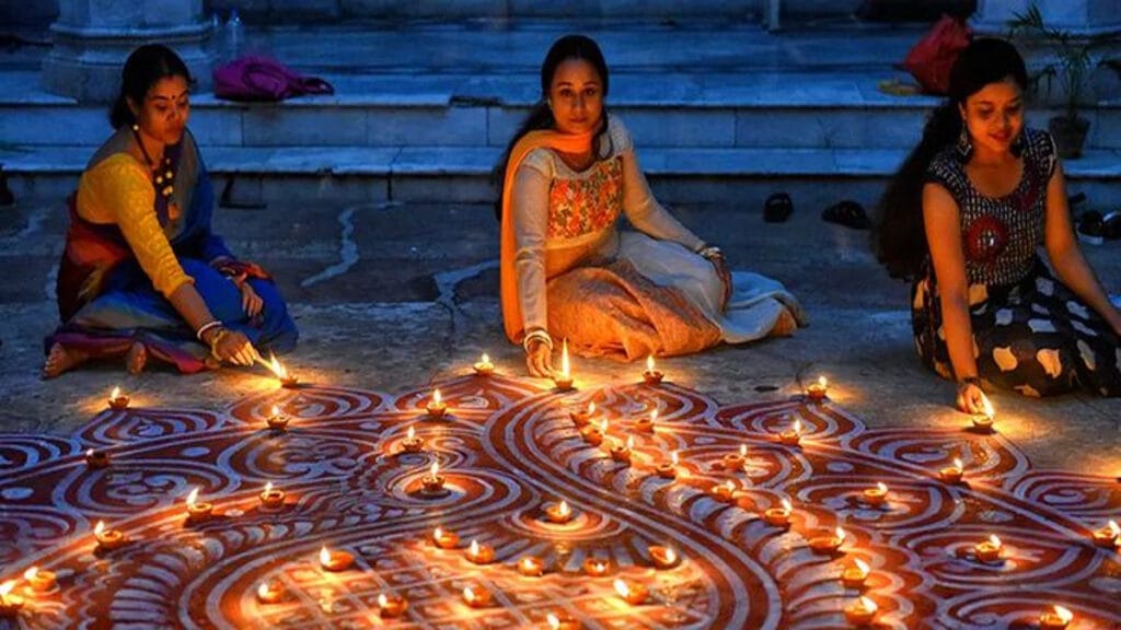 दीपावली क्यों मनाई जाती है दीपावली क्यों मनाई जाती है
